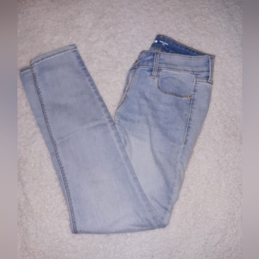 Old Navy Super Skinny Jeans size 4